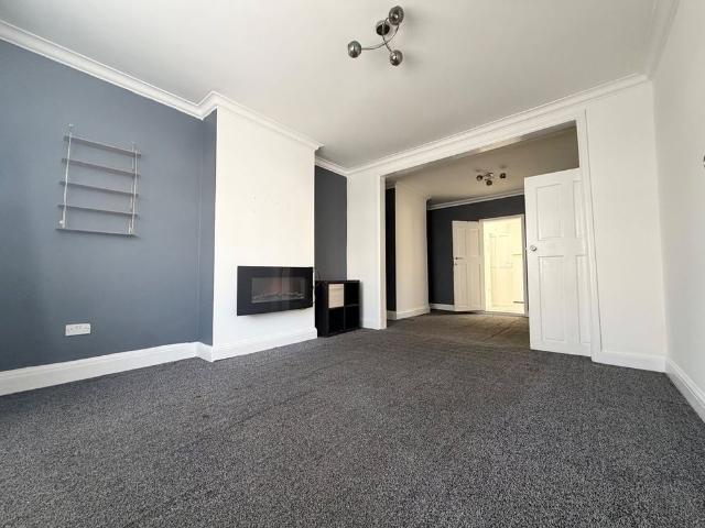 4 Bed Semi Detached House, Millfield Road, LU3
