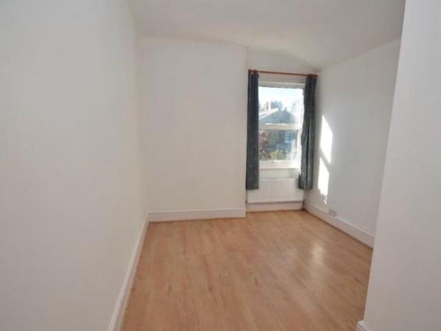 4 Bed Semi Detached House, Brockley Road, SE4