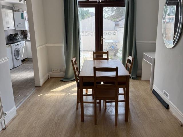 4 Bed Semi Detached House, Kipling Road, BS7
