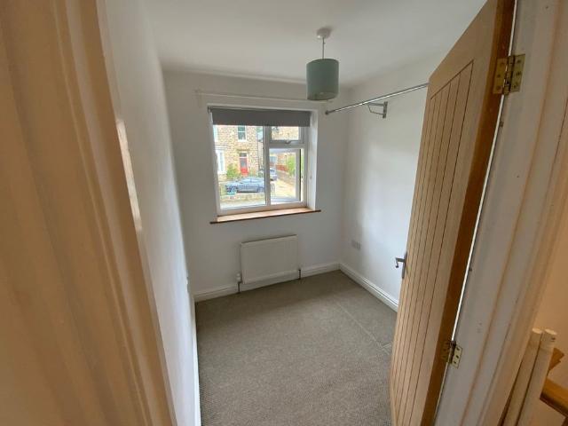 4 Bed Semi Detached House, Totley Brook Road, S17