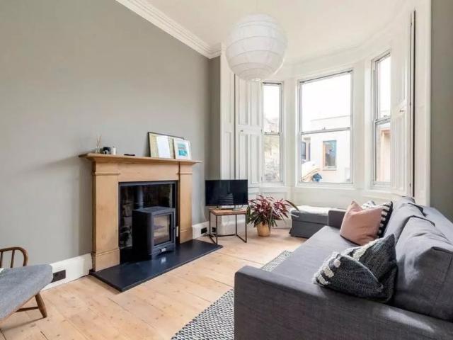 4 Bed Semi Detached House, Viewforth, EH10
