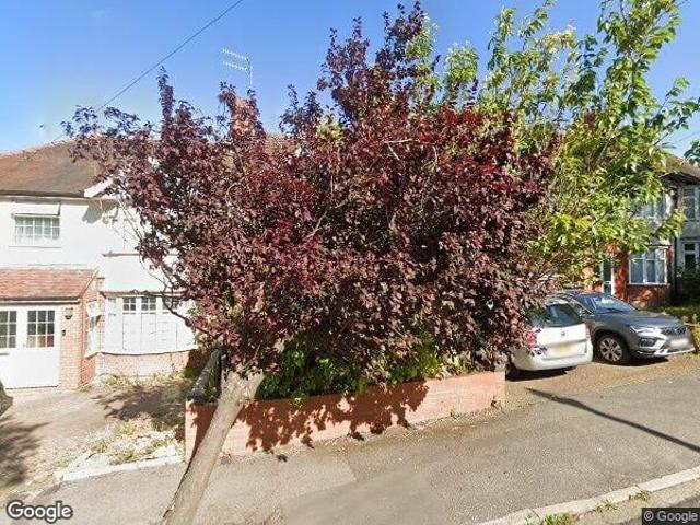 4 Bed Semi Detached House, Wardown Crescent, LU2