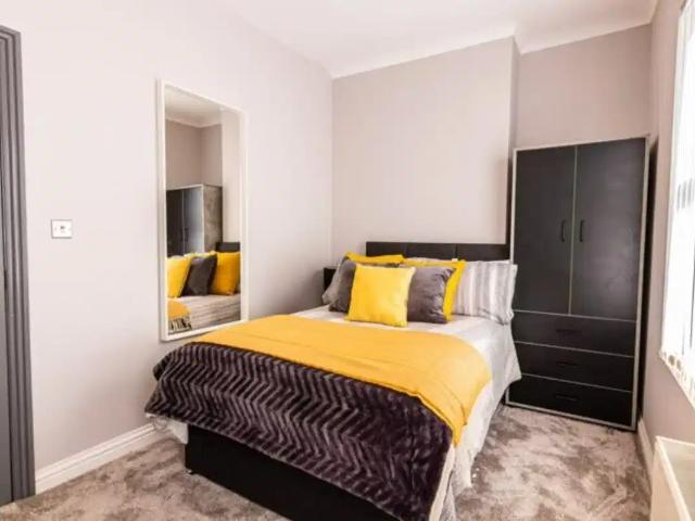 4 Bed Student Houses Kensington, Liverpool | Amber
