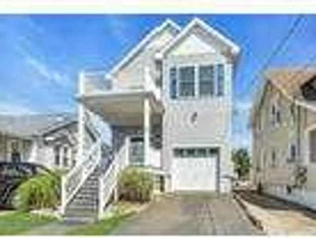 4 Bedroom 3 Bath In Belmar New Jersey 07719