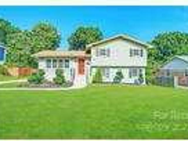 4 Bedroom 3 Bath In Charlotte North Carolina 28205