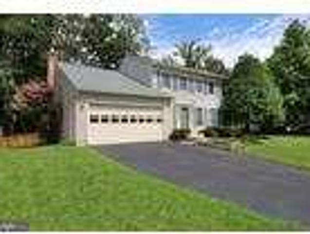 4 Bedroom 3 Bath In Fairfax Station Virginia 22039