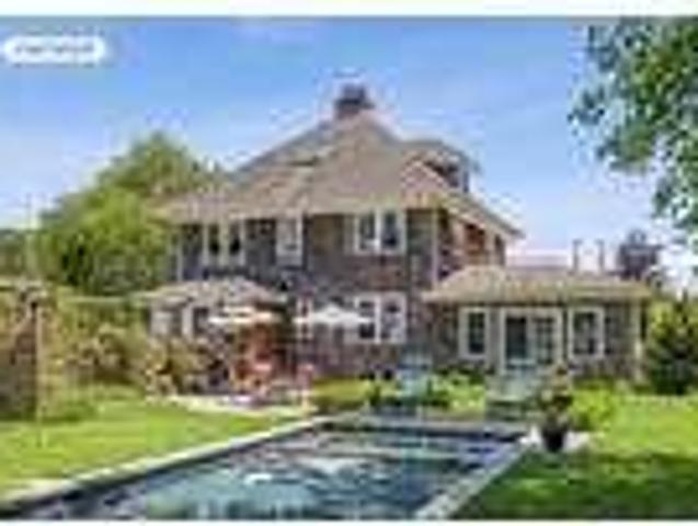 4 Bedroom 3 Bath In Jamesport NY 11947
