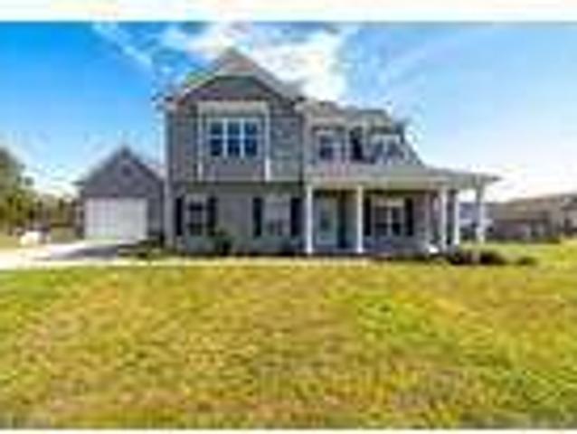 4 Bedroom 3 Bath In Knotts Island NC 27950