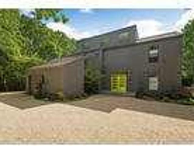 4 Bedroom 3 Bath In Quogue NY 11959