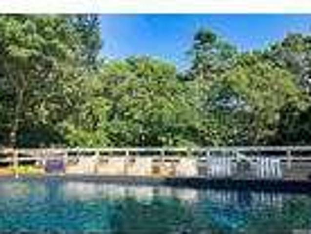 4 Bedroom 3 Bath In Quogue NY 11959