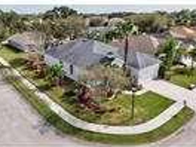 4 Bedroom 3 Bath In Sebastian Florida 32958