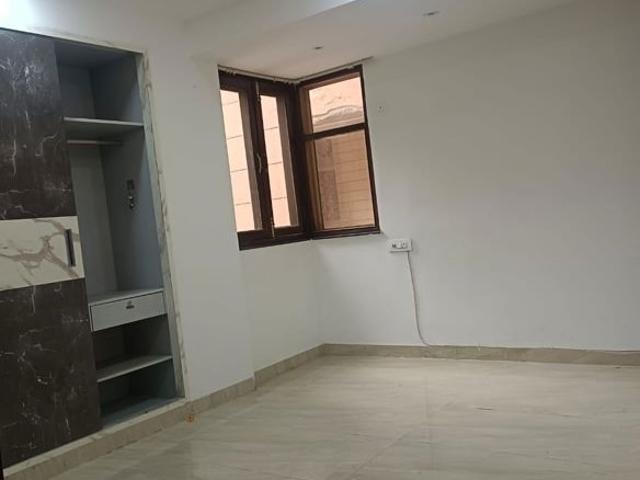 4 Bedroom 1700 Sq.Ft. Apartment in Dwarka Delhi Listing ID: #10403