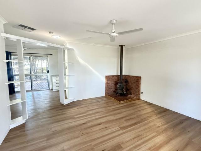 4 BEDROOM, 1 BATHROOM HOUSE IN SADADEEN, WALKING DISTANCE TO SCHOOLS