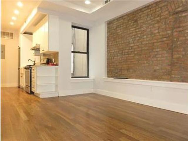 4 Bedroom 2 bath NO FEE