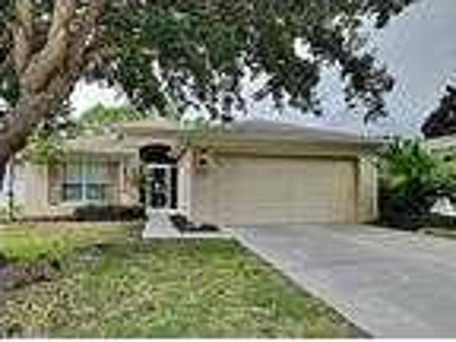 4 Bedroom 2 Bath In Brooksville Florida 34604