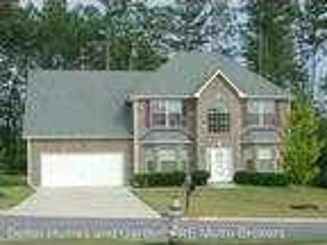 4 Bedroom 2 Bath In College Park GA 30349