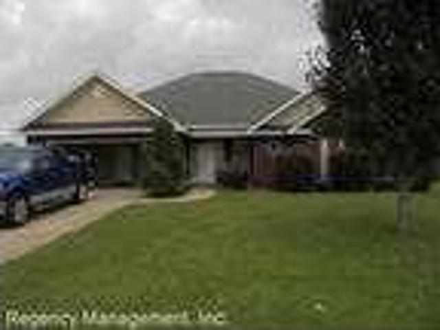 4 Bedroom 2 Bath In Daleville AL 36322
