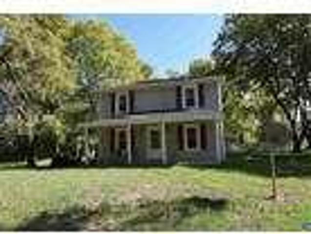 4 Bedroom 2 Bath In Kents Store Virginia 23084