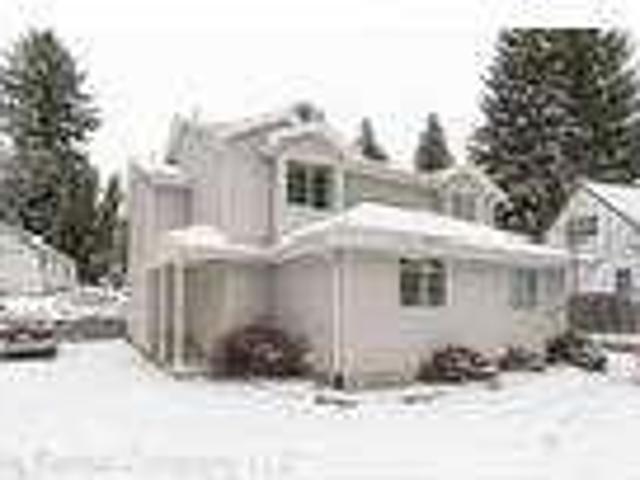 4 Bedroom 2 Bath In Pullman WA 99163