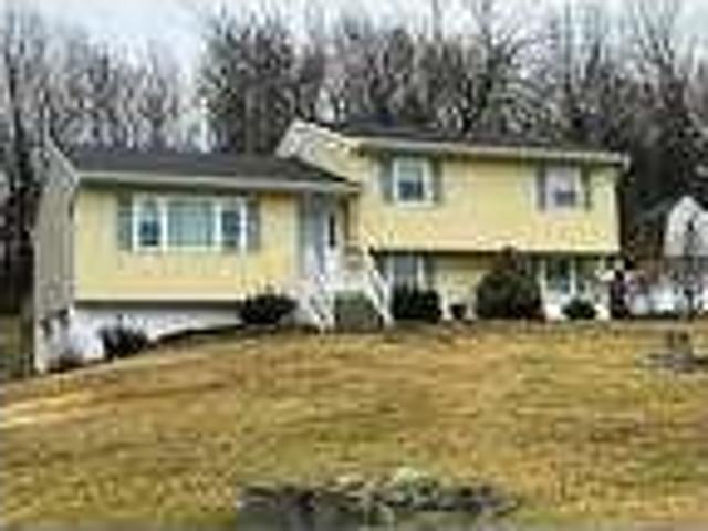 4 Bedroom 2 Bath In Washingtonville NY 10992