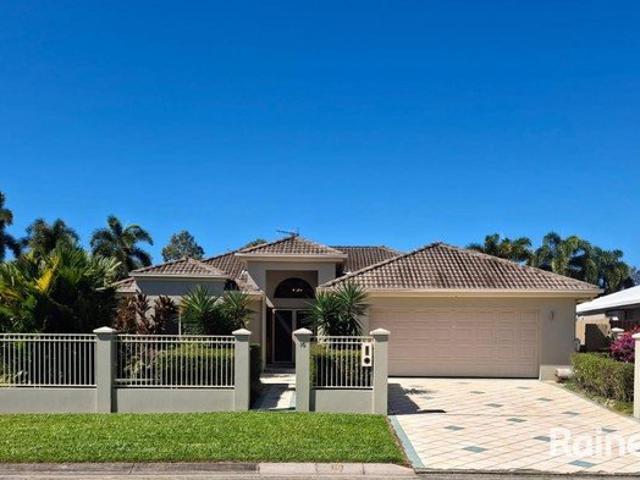 4 BEDROOM: 2 BATHROOM: UNFURNISHED: HOUSE: POOL
