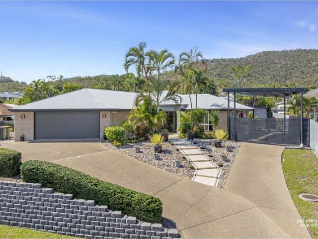 4 Bedroom 2 Bathroom Family Home in Hillside Estate Norman Gardens.