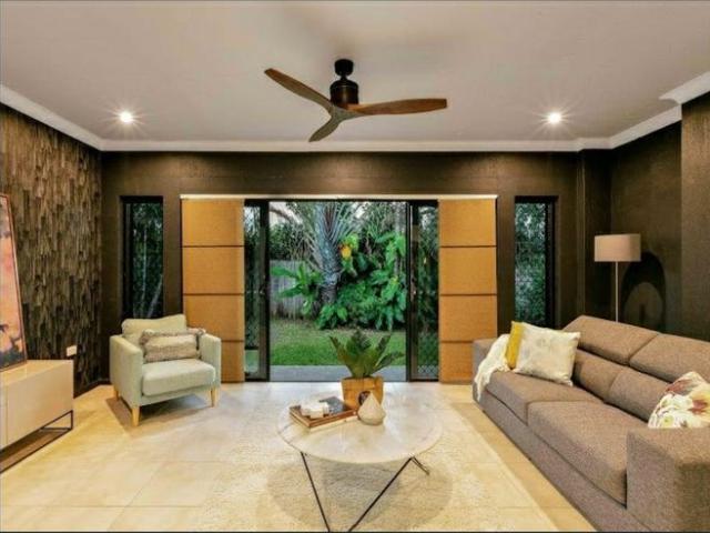 4 Bedroom, 2 Bathroom home in fantastic location