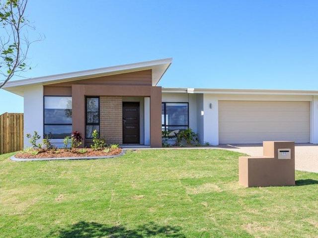 4 Bedroom 2 Bathroom Home in Hidden Valley