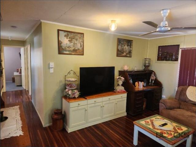 4 Bedroom,2 Bathroom home to rent.