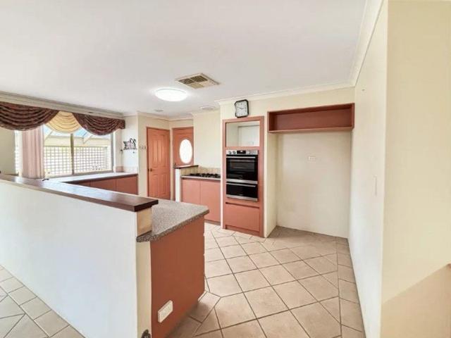 4 bedroom 2 bathroom house for rent