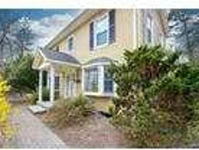 4 Bedroom 4 Bath In Allendale NJ 07401