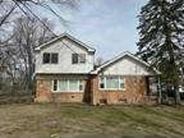 4 Bedroom 4 Bath In Carol Stream IL 60188