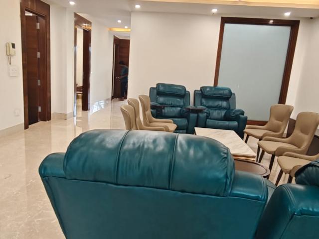 4 Bedroom 5000 Sq.Ft. Apartment in Kailash Colony Delhi Listing ID: #10338