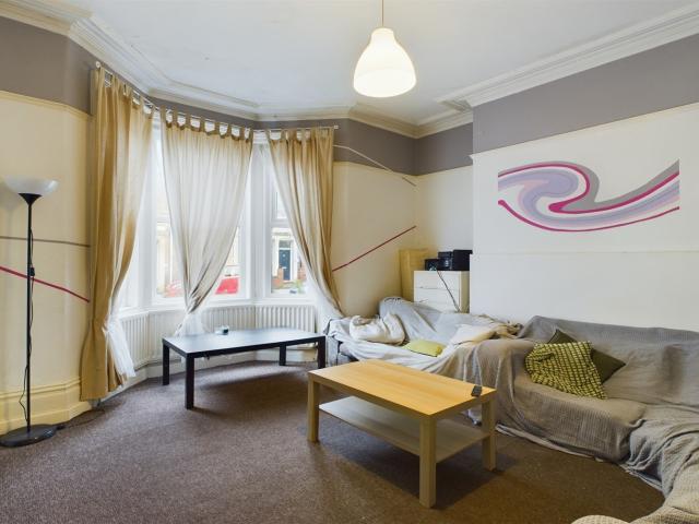 4 Bedroom
