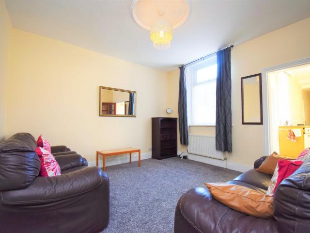 4 Bedroom