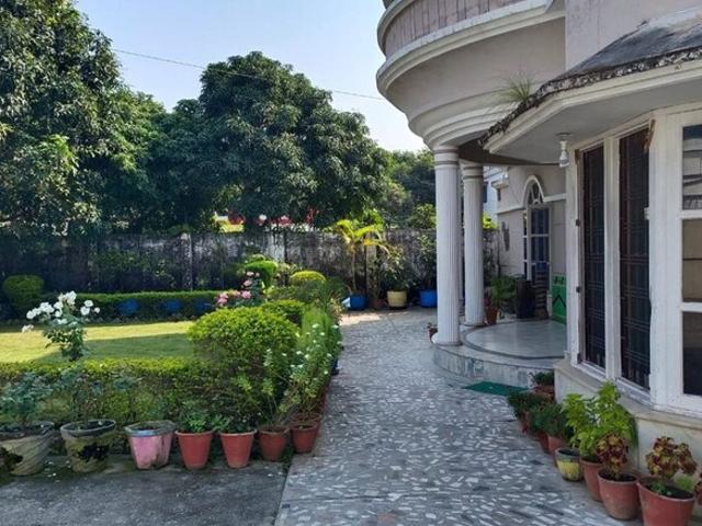 4 Bedroom 9000 Sq.Ft. Villa in Clement Town Dehradun Listing ID: #10163
