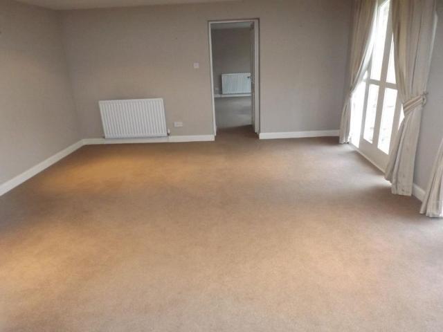 4 bedroom cottage to rent