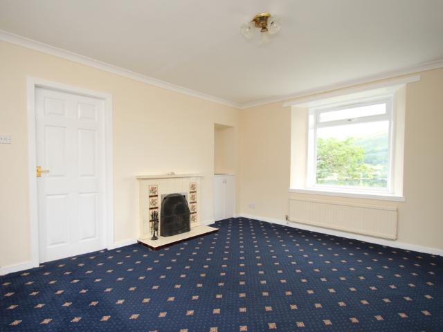 4 bedroom cottage to rent