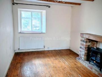 4 bedroom cottage to rent