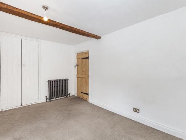 4 bedroom cottage to rent