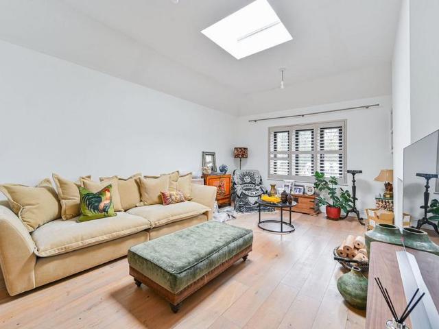 4 bedroom cottage to rent