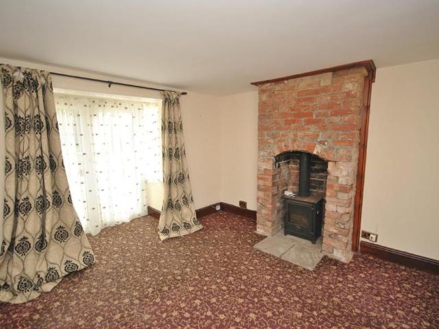 4 bedroom cottage to rent