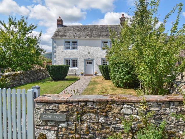 4 bedroom cottage for sale