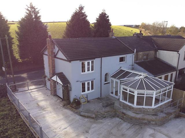 4 bedroom cottage for sale