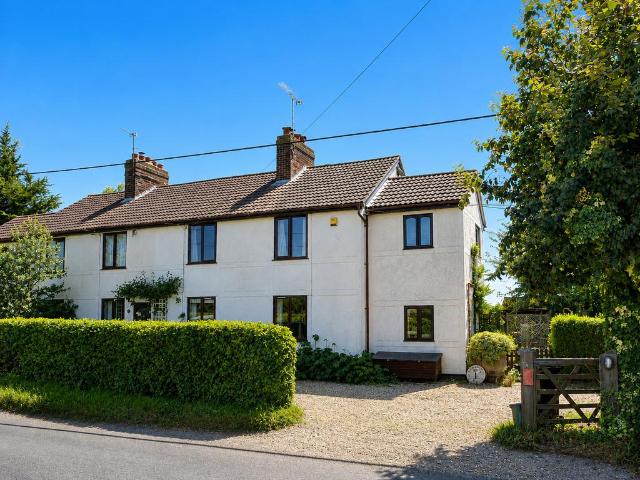 4 bedroom cottage for sale