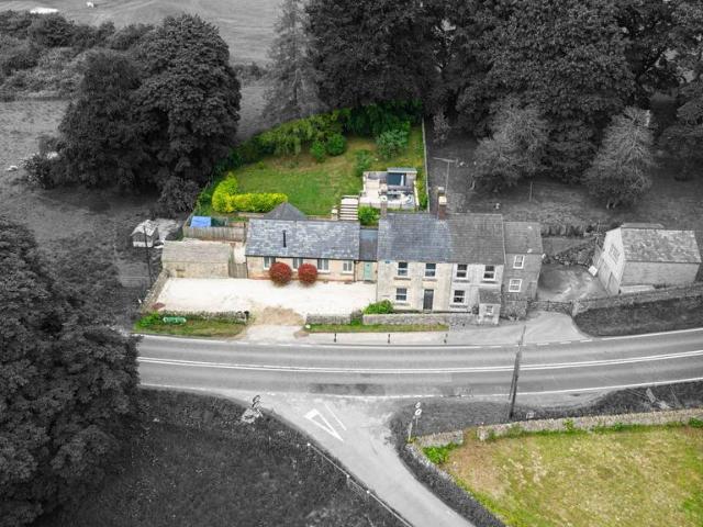 4 bedroom cottage for sale