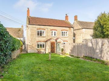 4 bedroom cottage for sale