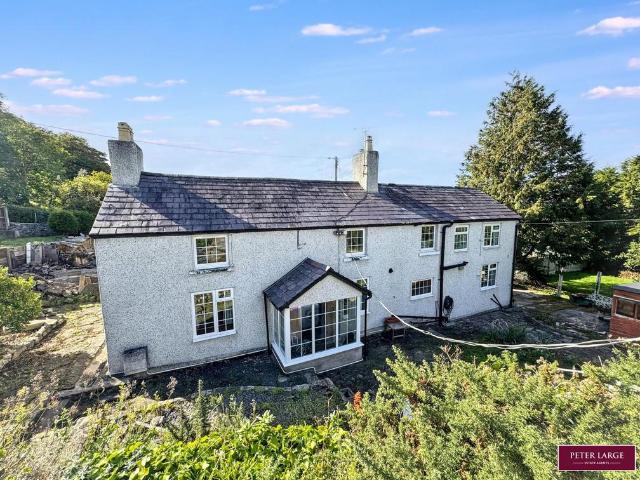 4 bedroom cottage for sale