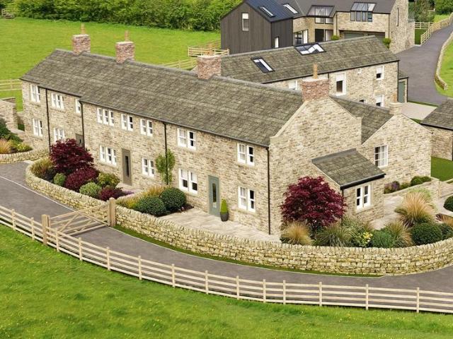 4 bedroom cottage for sale