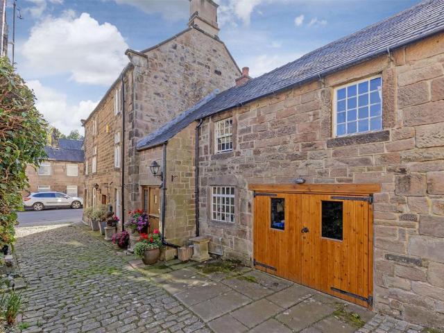 4 bedroom cottage for sale